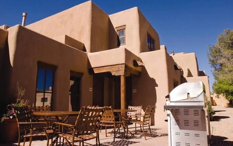 WorldMark Santa Fe, a downtown condo stay near the hot springs of Santa Fe, New Mexico